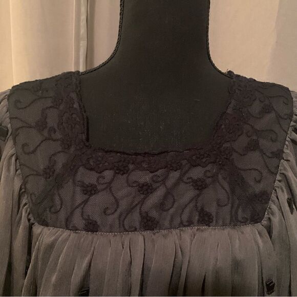 American Glamour by Badgley Mischa Sheer  Lace Top - Picture 2 of 13